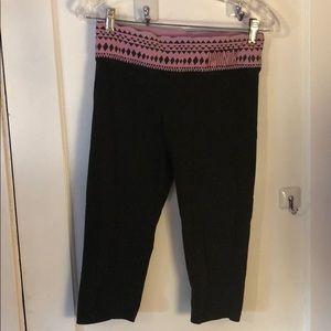 PINK yoga Capri pants